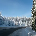 ゲストハウス Haus Am Waldesrand 3*