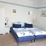 Haus Am Waldesrand ゲストハウス