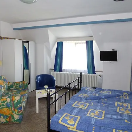 Haus Am Waldesrand 3*