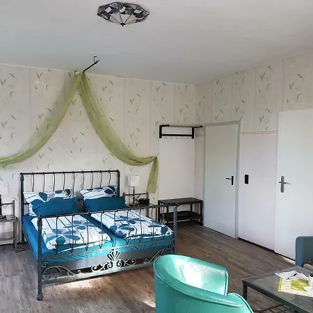 Haus Am Waldesrand Konukevi 3*