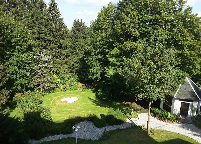 Haus Am Waldesrand 3*